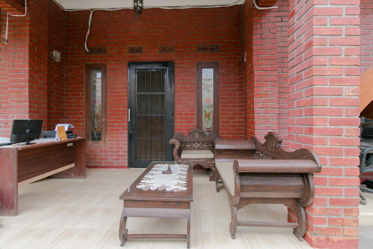 Ayu Homestay Syariah スカブミ エクステリア 写真