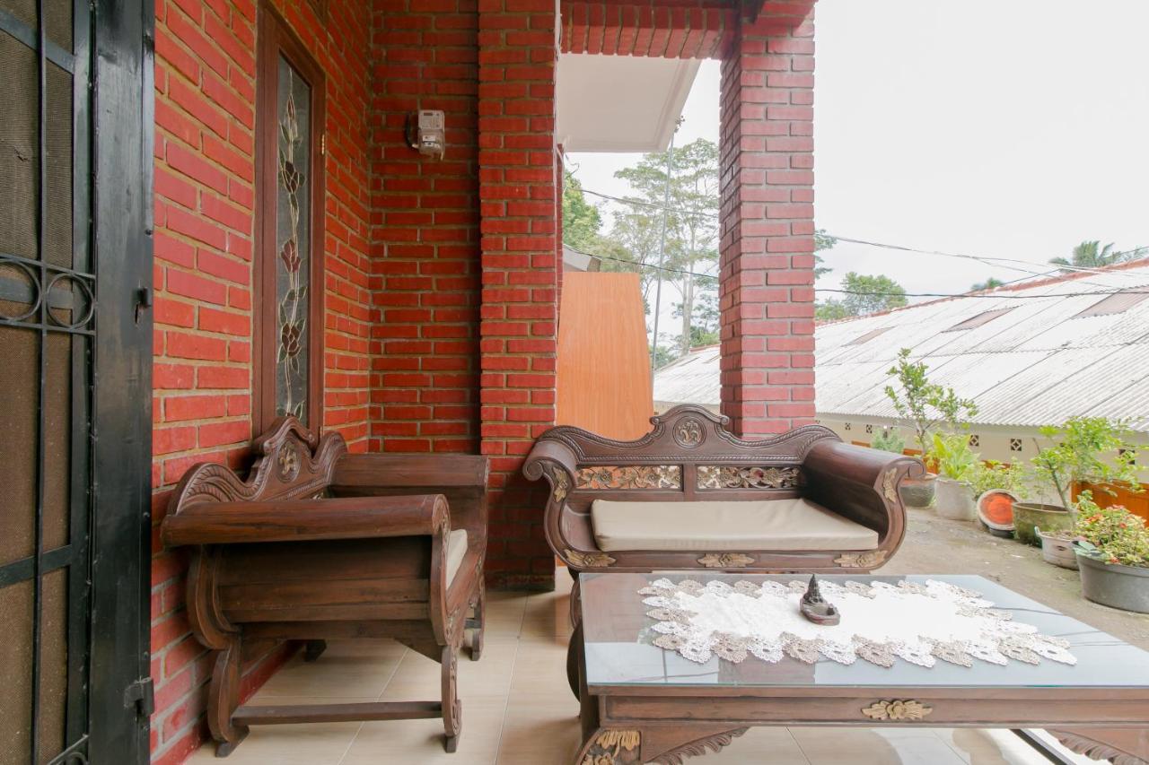 Ayu Homestay Syariah スカブミ エクステリア 写真